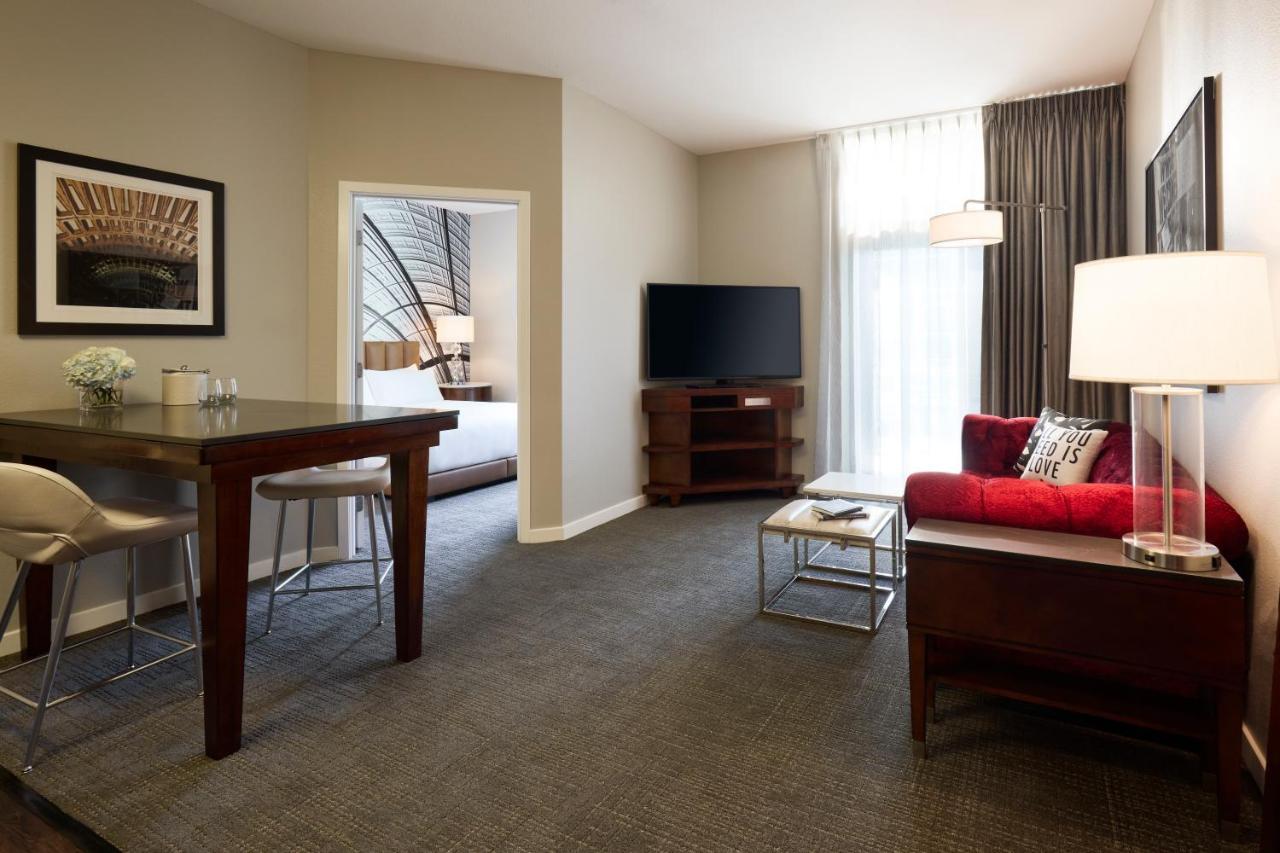 Archer Hotel Falls Church Fairfax Bagian luar foto