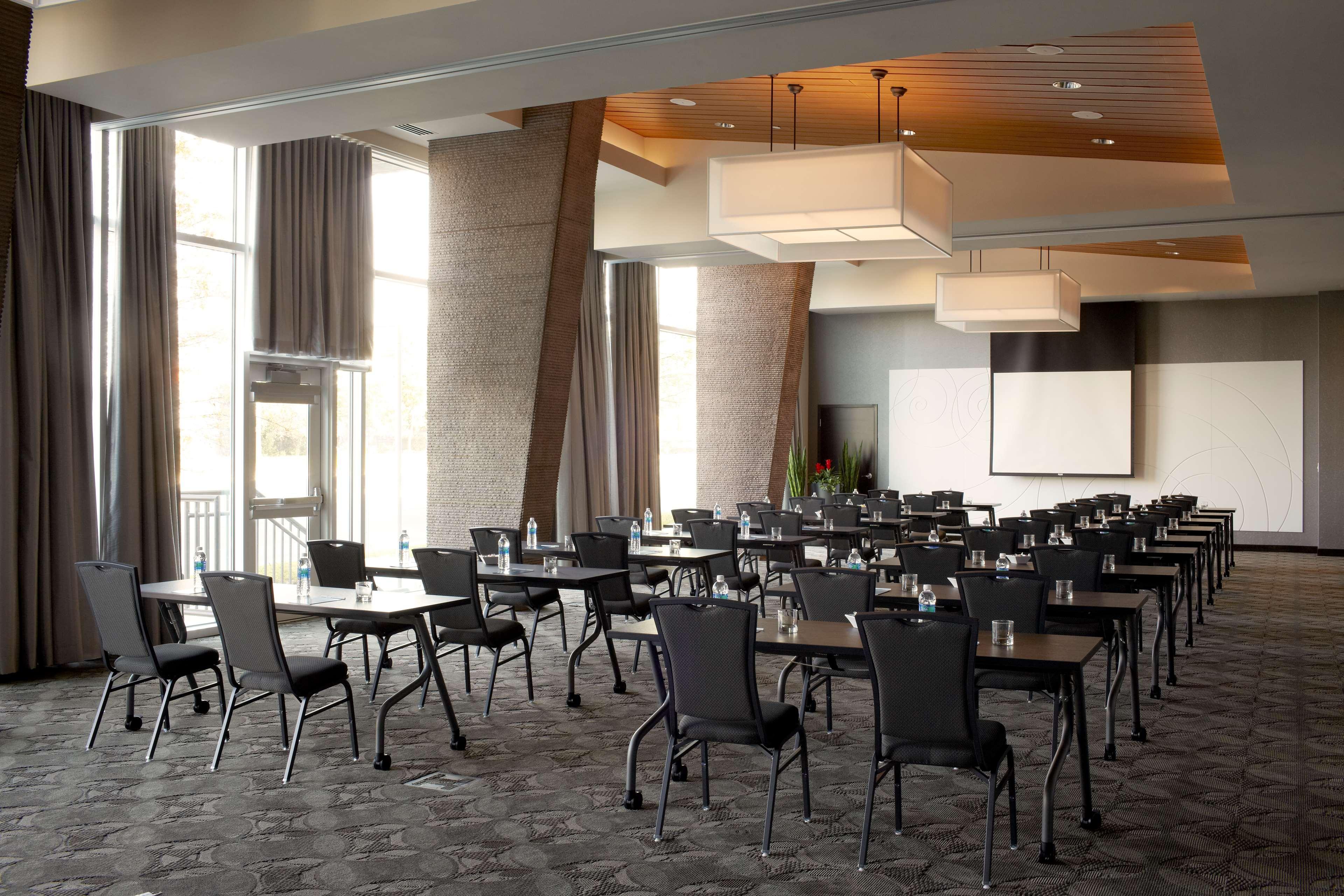 Archer Hotel Falls Church Fairfax Bagian luar foto