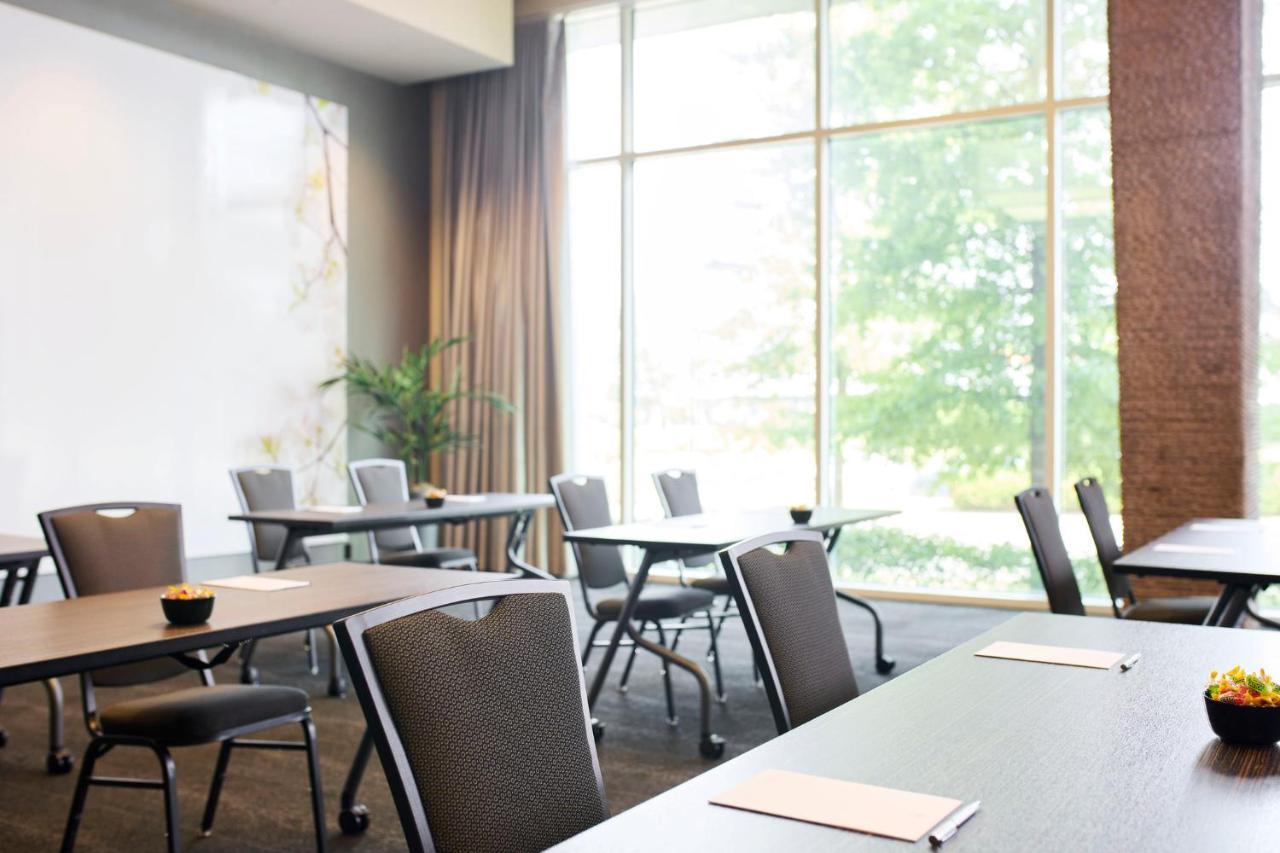 Archer Hotel Falls Church Fairfax Bagian luar foto